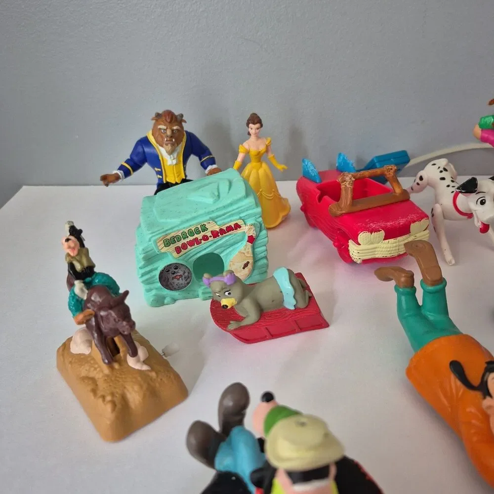 Vintage 20 Piece Burger King and McDonalds Happy Meal Toys Goofy Flinstones CPK